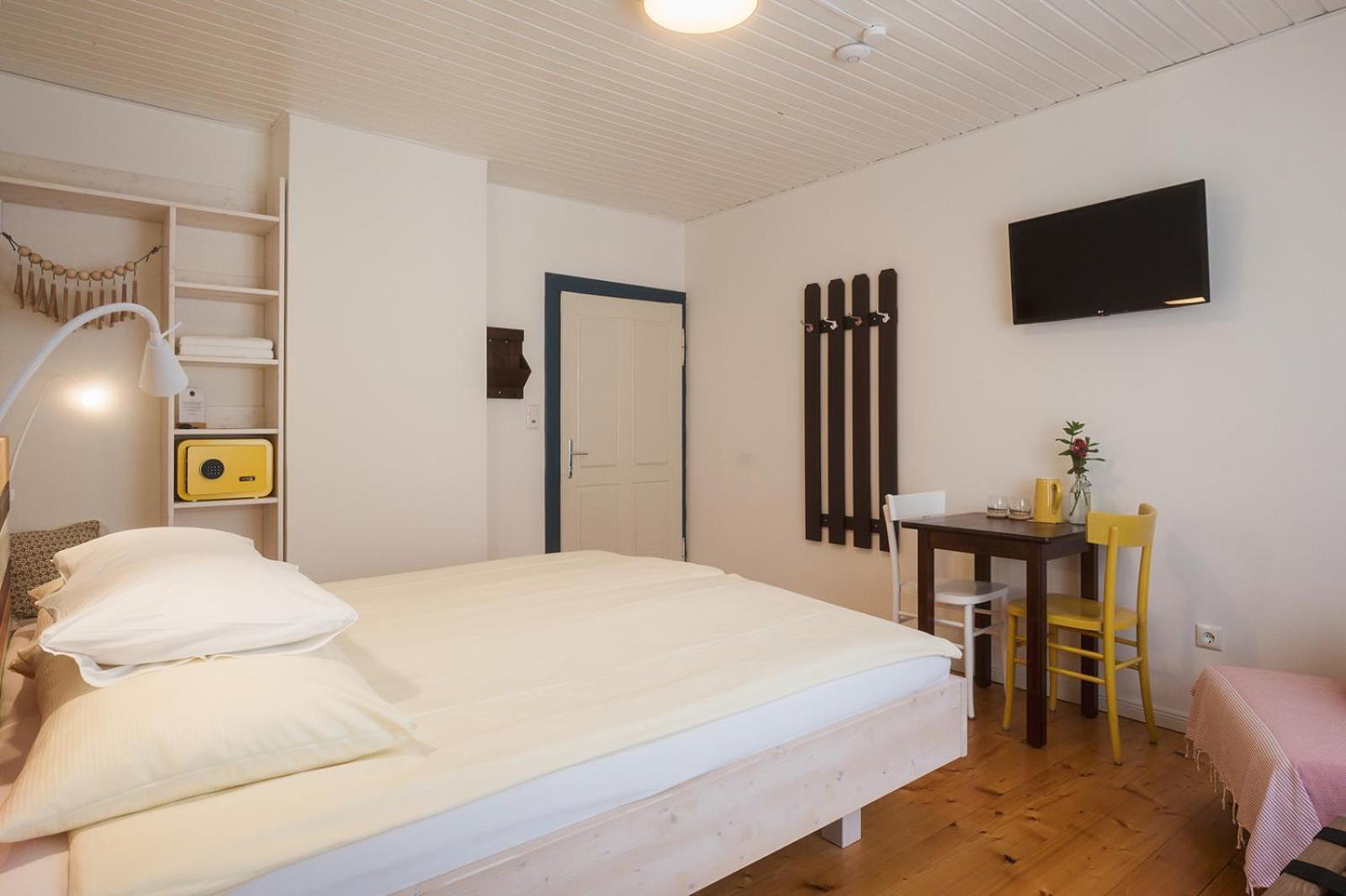 Wanderlust Boutique Rooms Bad Goisern Room photo
